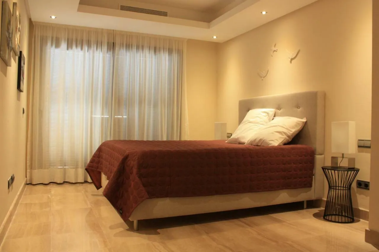 104 - Apartment With Private Swimming Pool Estepona