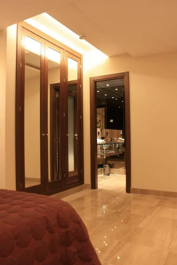 104 - Apartment With Private Swimming Pool Estepona