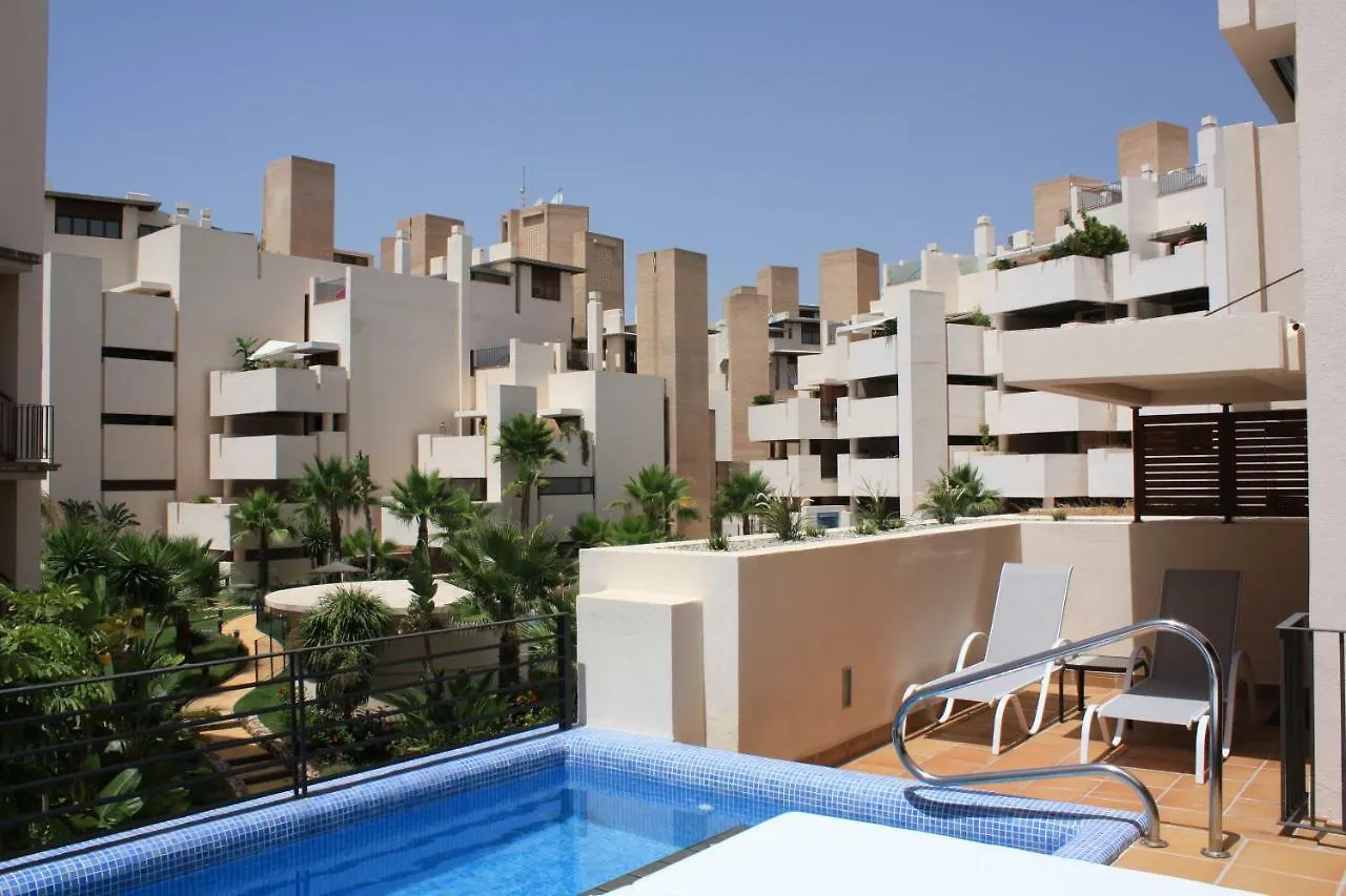 104 - Apartment With Private Swimming Pool Estepona
