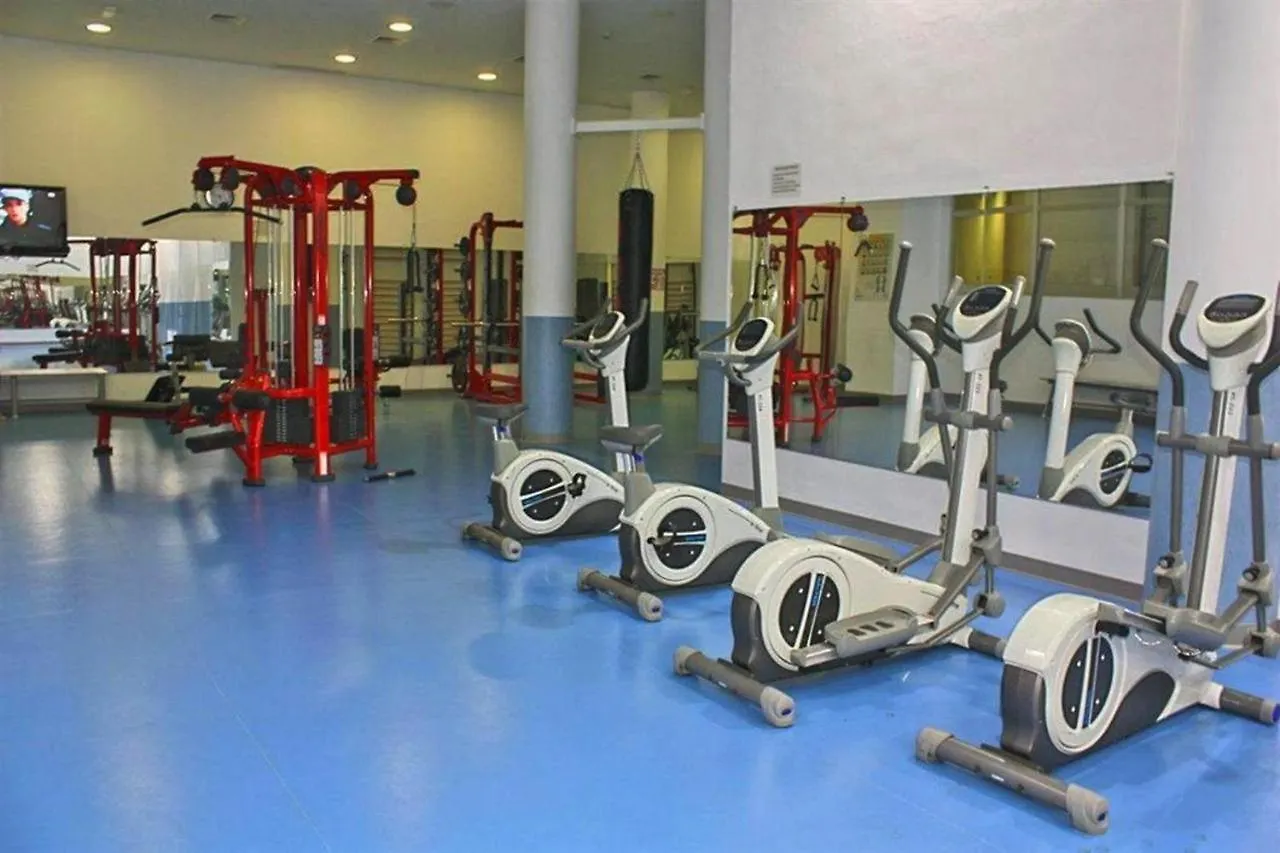 104 - Apartment With Private Swimming Pool إِستيبونا
